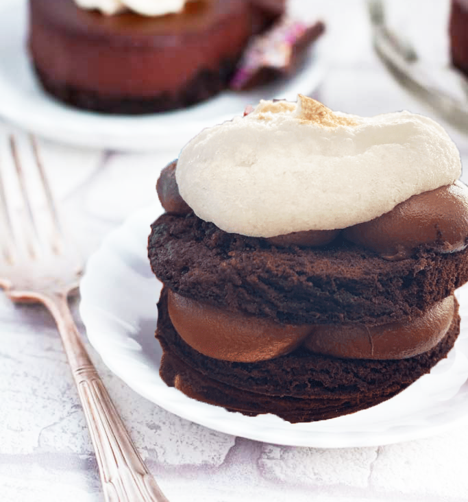 Brownie con Dulce de Leche y Merengue